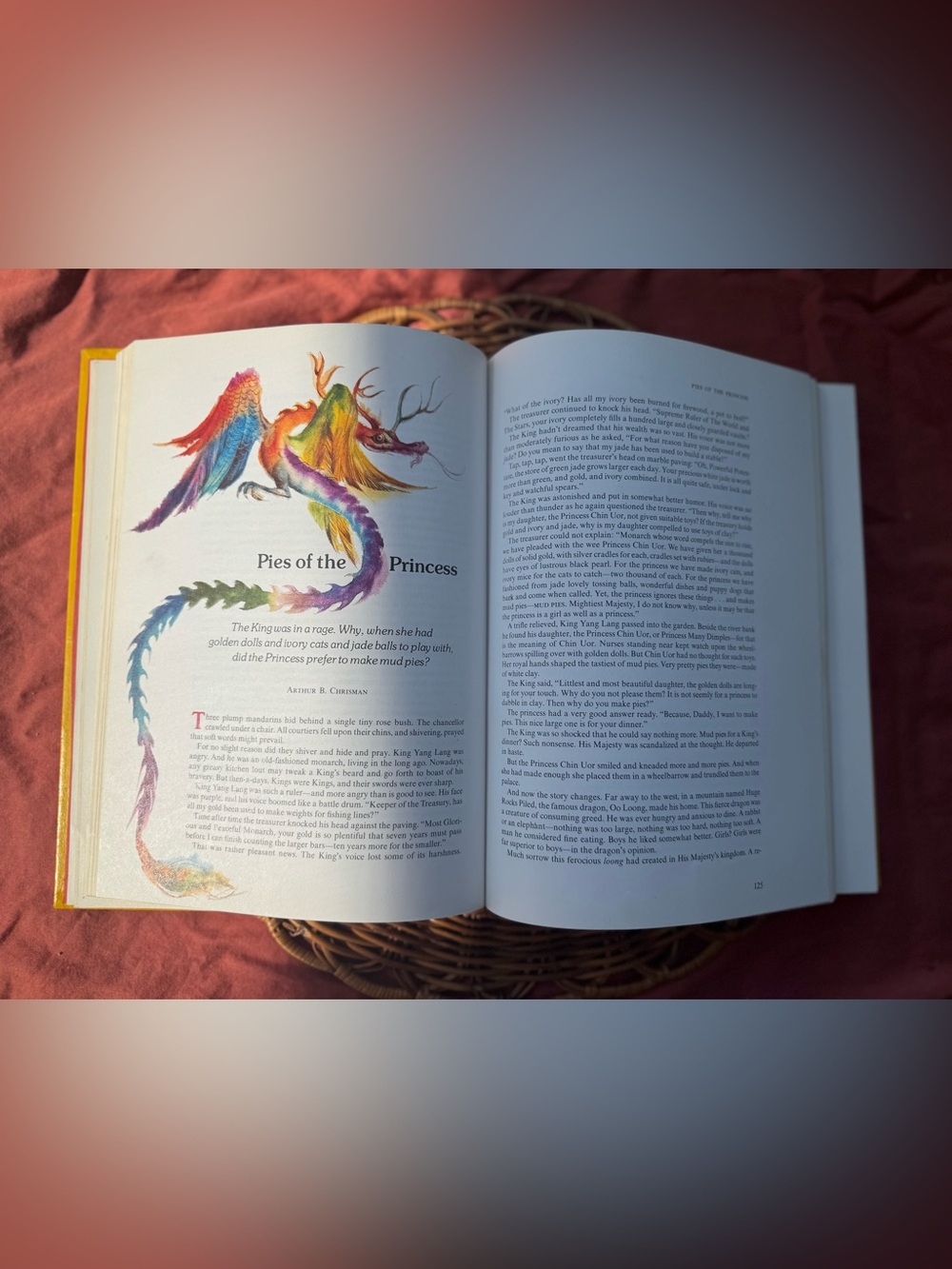 70’s 70 Favourite Stories For Young Readers Hard Covet Vintage Story Book